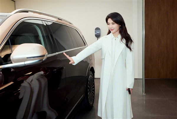 演员刘涛喜提问界M9 直呼：一眼就爱上的车