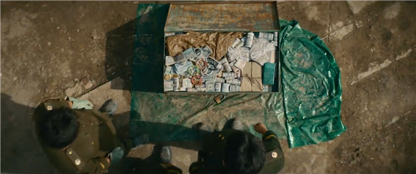 白客、辛柏青上演大逃杀 电影《大风杀》定档5月1日