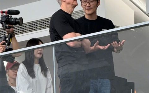 排面！库克现身杭州 约见UP主影视飓风、何同学