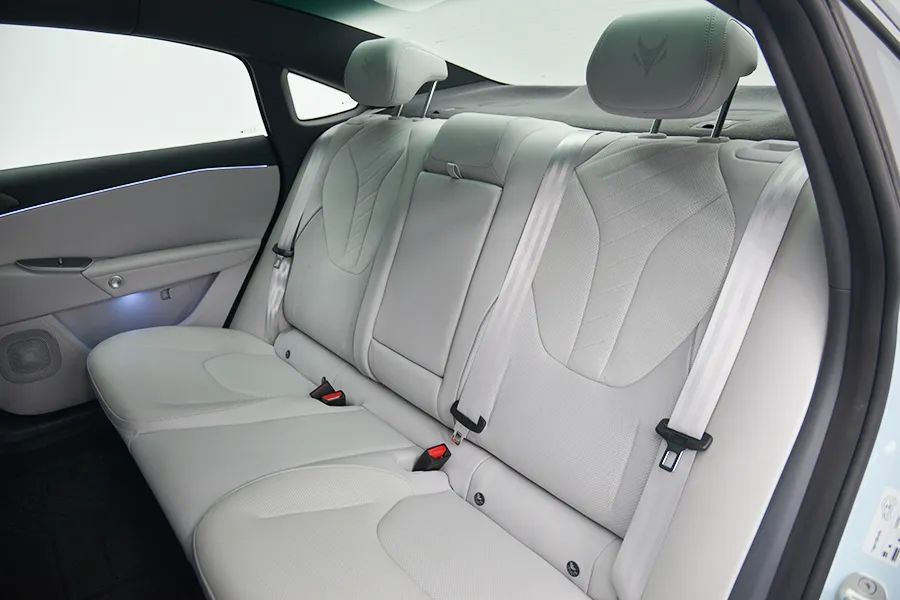 极狐阿尔法S5:11万多买到20万的车,太值了!插图43 极狐阿尔法S5:11万多买到20万的车,太值了!