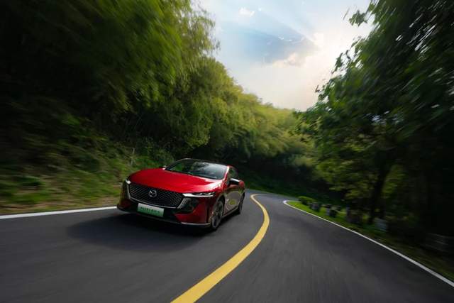 什么才是良心？当马自达EZ-6卖到9.98，国产新能源羞红了脸