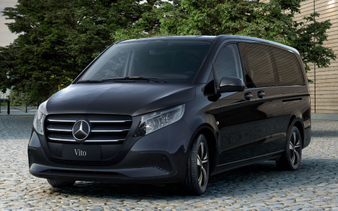 20多万预算就能买奔驰7座商务车，还是最新款，划算！