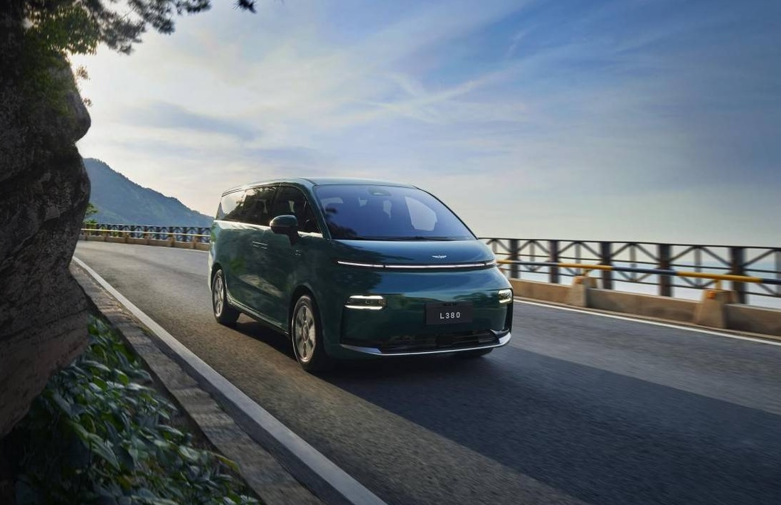 翼真L380月销70辆,二次上市直降8万元能否逆天改命插图3 翼真L380月销70辆,二次上市直降8万元能否逆天改命插图3