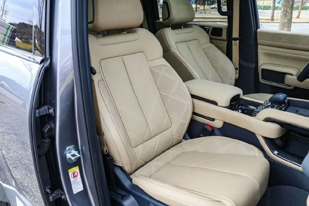 试驾方程豹豹5智驾版：智能与越野两不误！