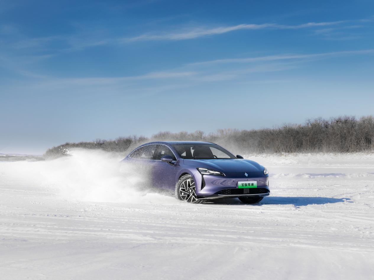 轮动车稳滤振好，宝骏享境以四轮独悬让用户畅享驾乘舒适之境插图4