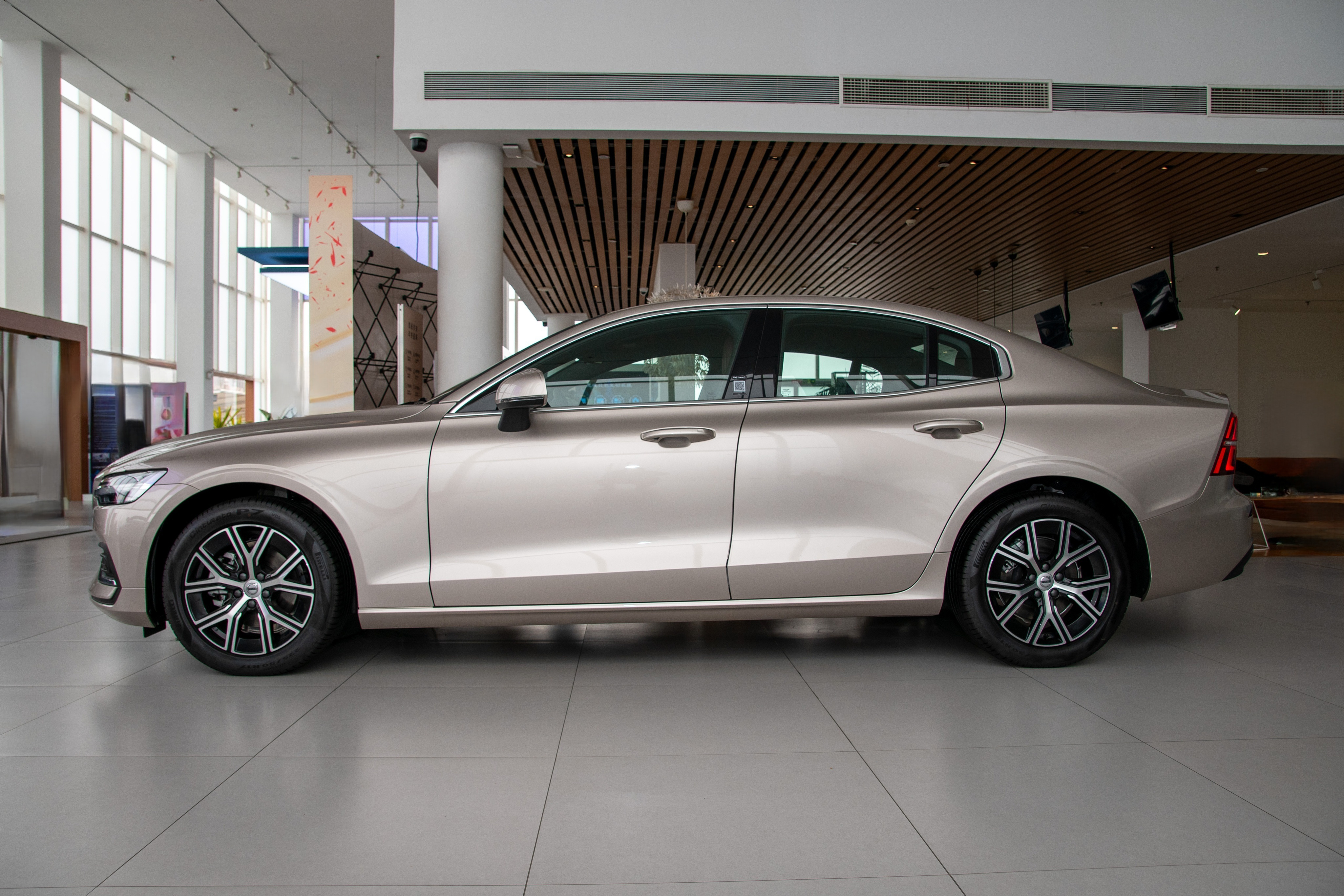 年轻人首选质价比超高的豪华车，沃尔沃S60 18.9万！插图5