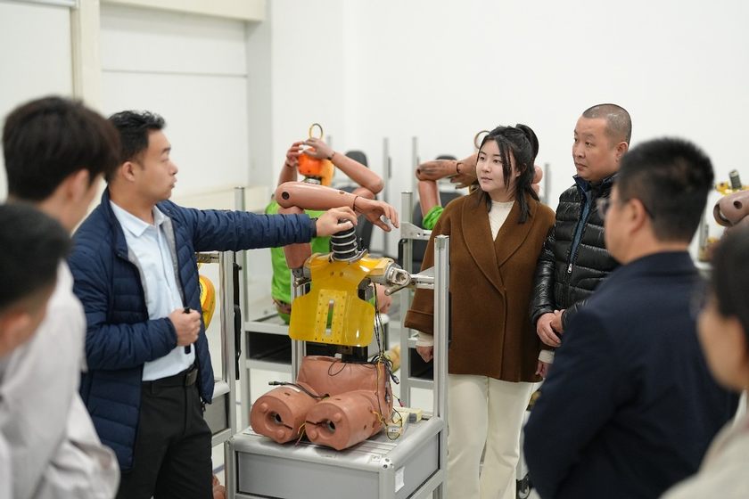 一场安全与信任的双向奔赴  ——全新探岳L交付及CC事故车回赠仪式