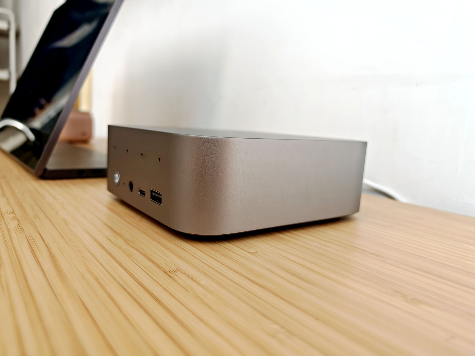 传统PC的终结者！迷你主机担得起吗？上手零刻SER9聊聊我的看法插图10