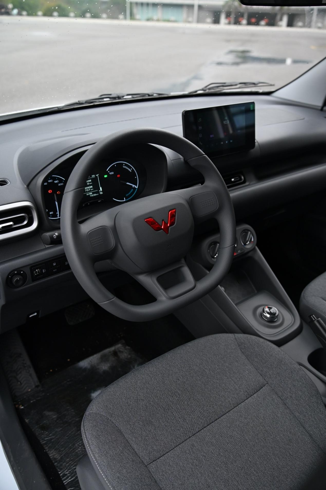 五菱宏光增程版首发，神车再进化，有多适合当下消费者需求？插图4