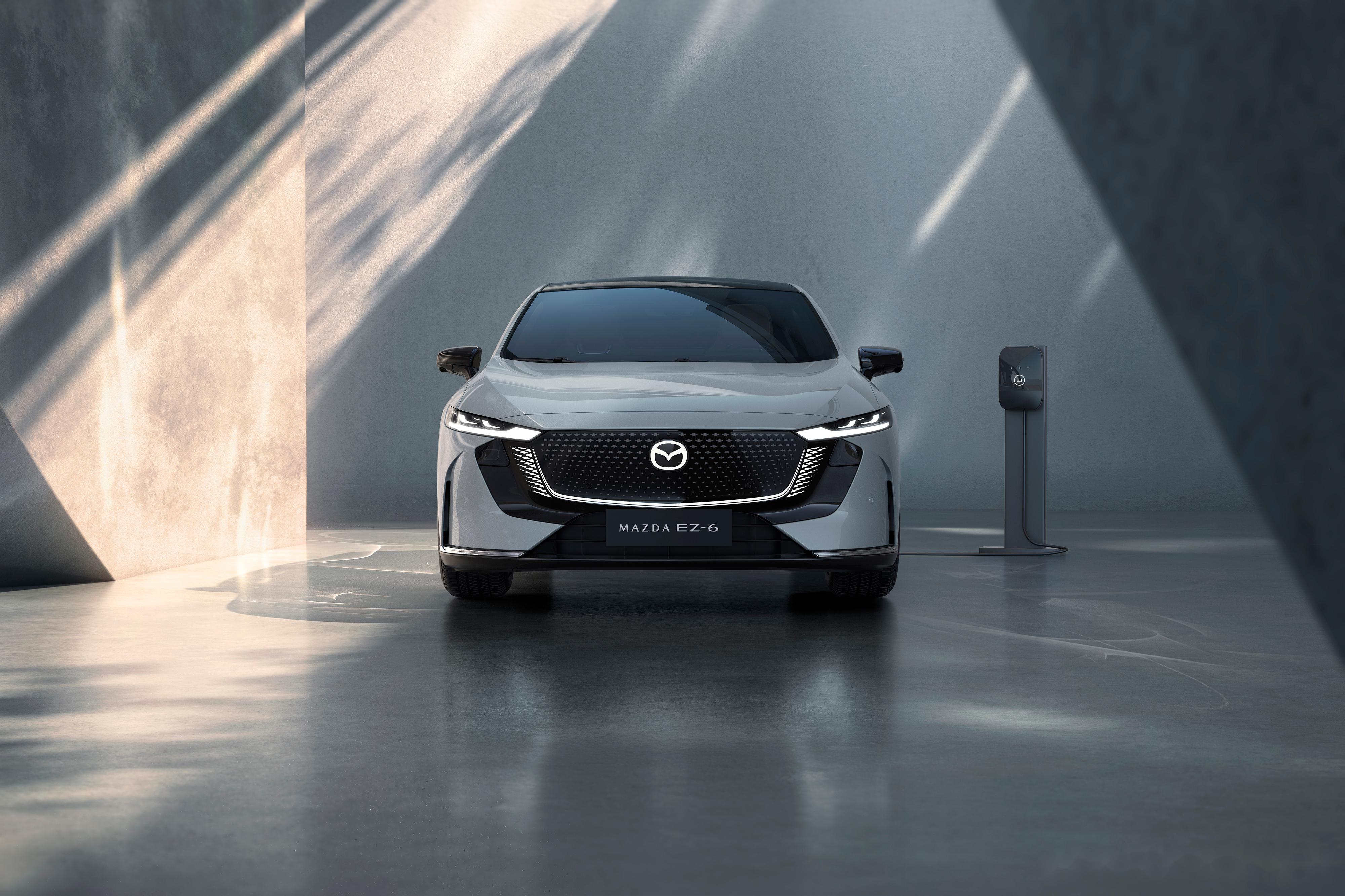 没有最卷只有更卷 马自达掀桌子了插图2