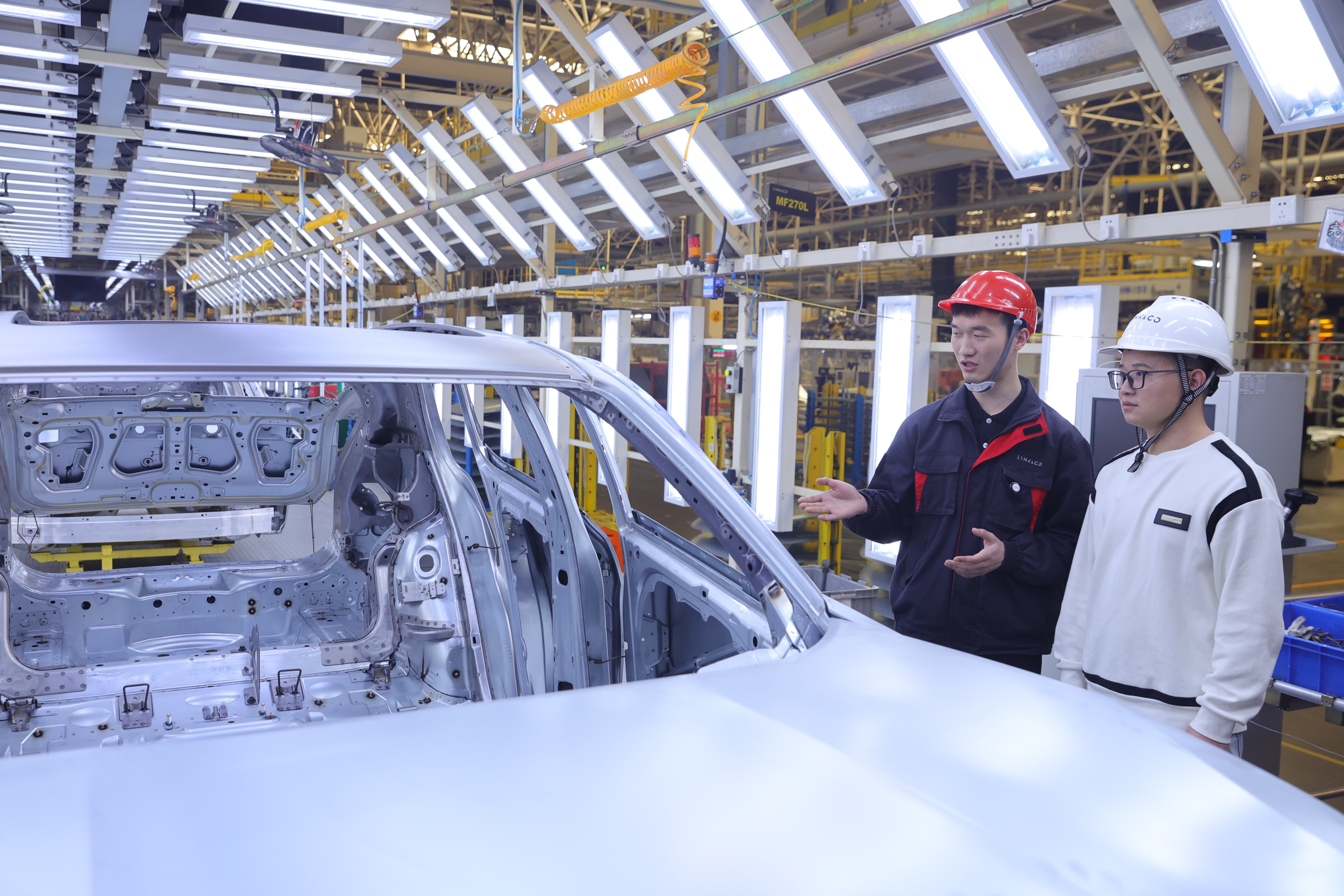 领克01硬核安全大赏：从实验室到生产线的品质坚守插图2