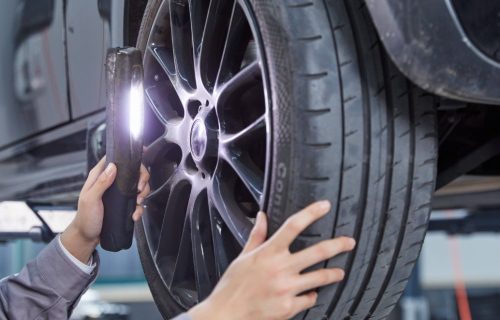 春日爱车焕新颜，韦尔斯润滑油续航无限