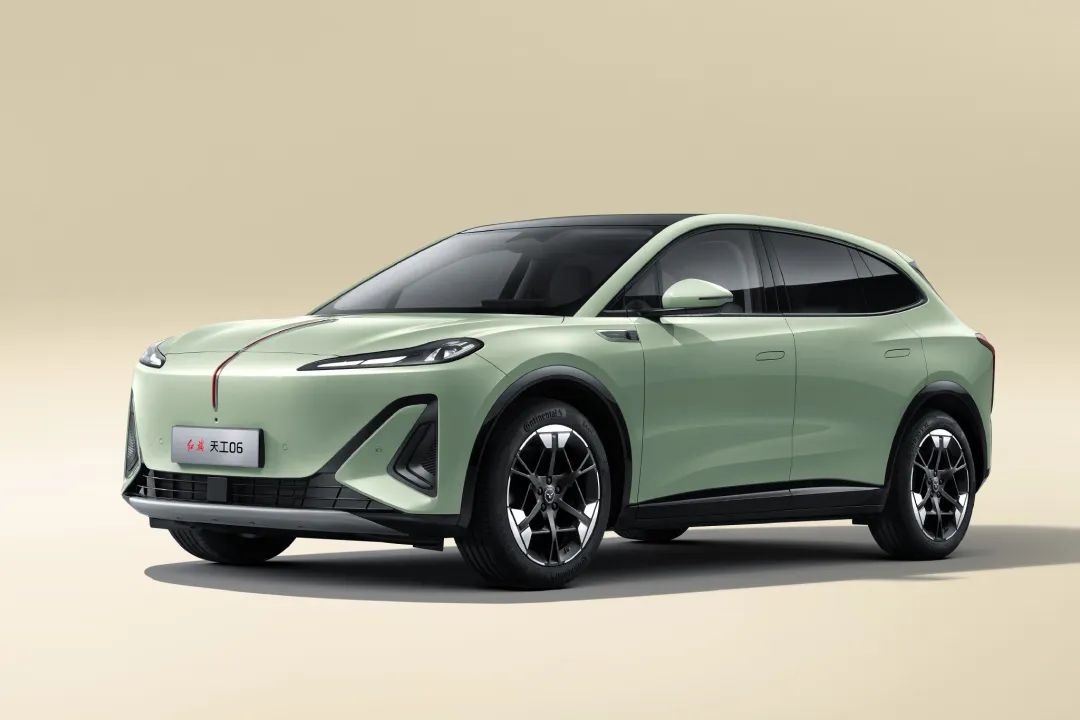 配备红旗司南智驾系统，纯电动中型SUV 天工06正式亮相插图1