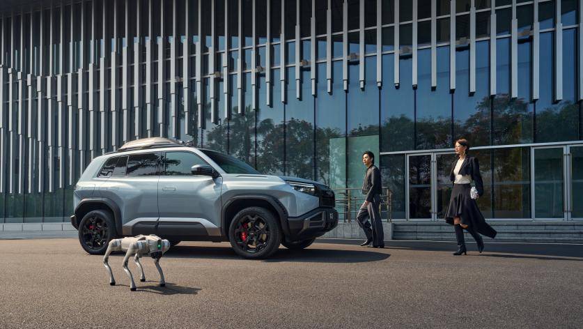 ‌杀疯了，方程豹钛3预售13.98万起