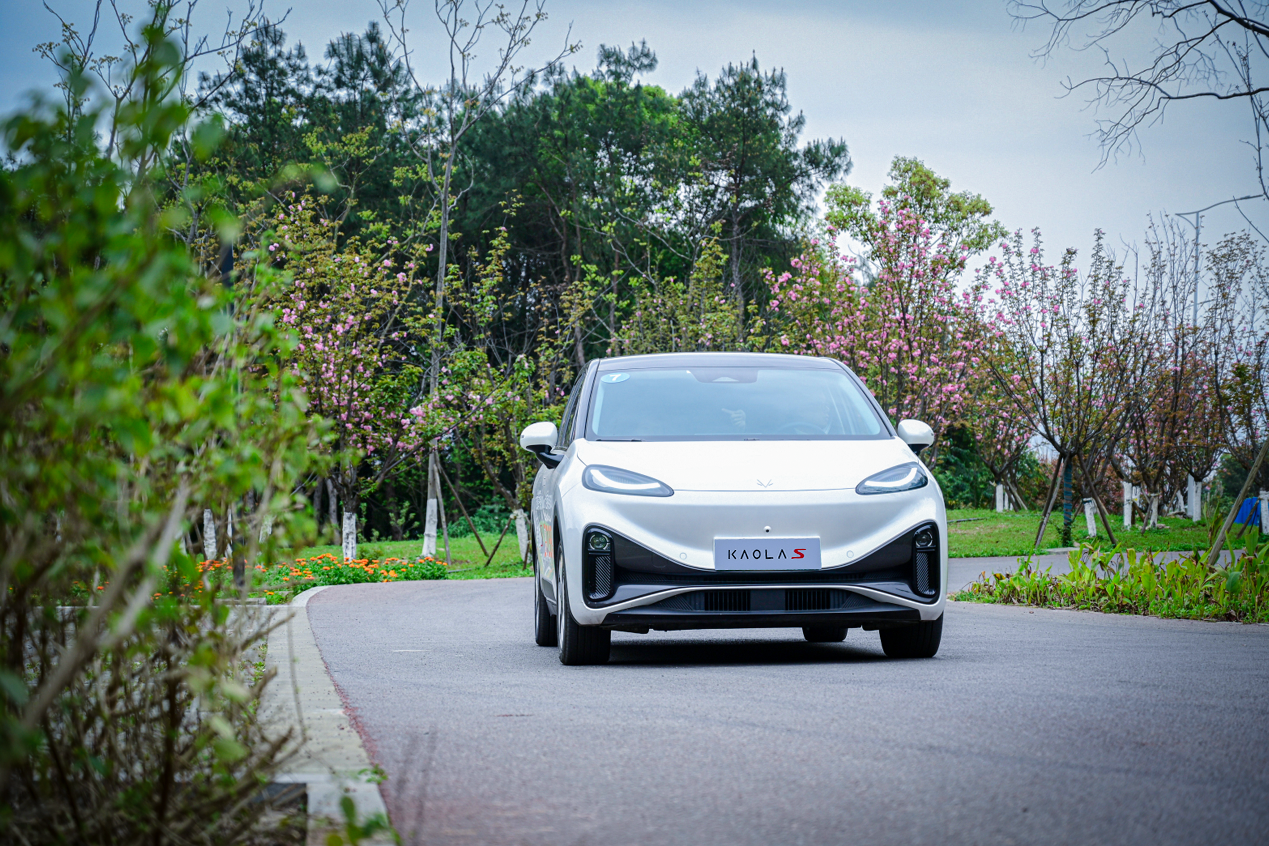 10万级纯电车超高“质价比”|试驾极狐考拉S插图7 10万级纯电车超高“质价比”|试驾极狐考拉S插图7