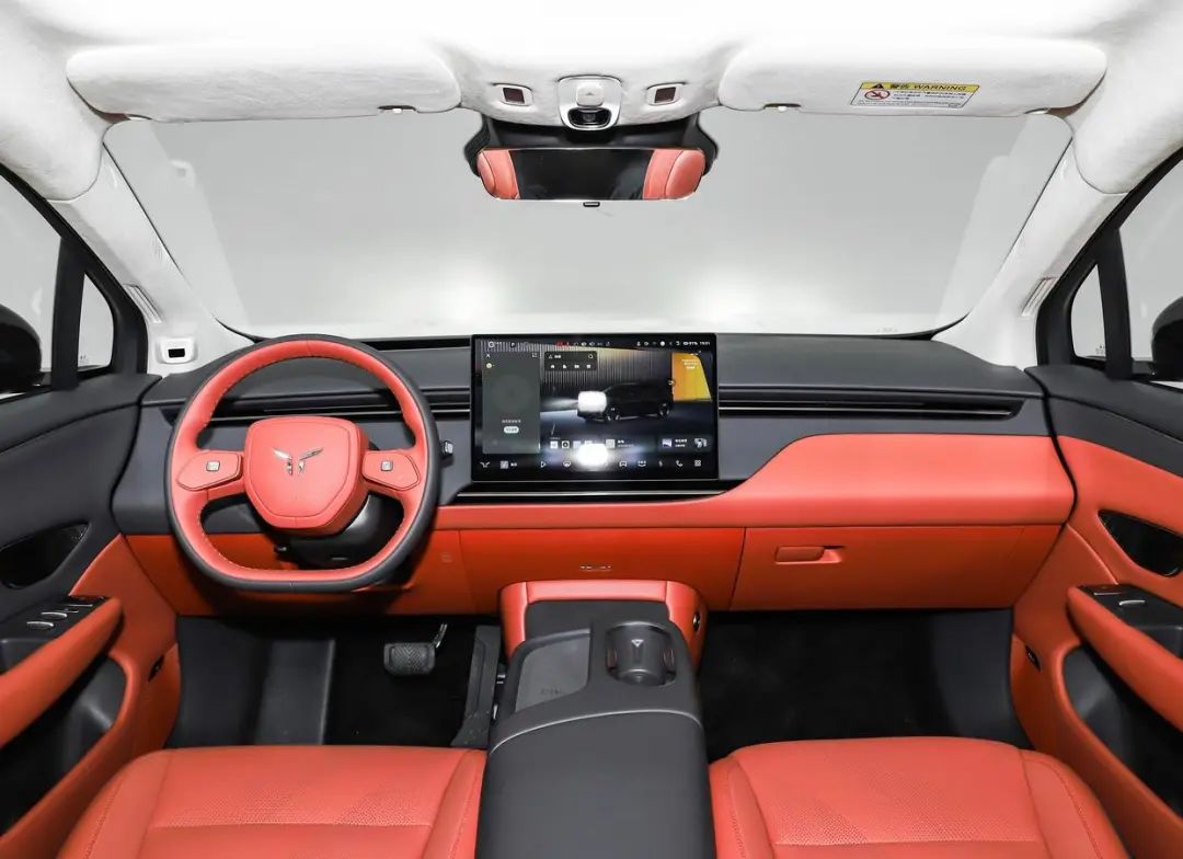 配备红旗司南智驾系统，纯电动中型SUV 天工06正式亮相插图4