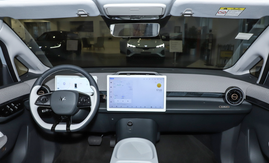 10万级纯电车超高“质价比”|试驾极狐考拉S插图1 10万级纯电车超高“质价比”|试驾极狐考拉S插图1