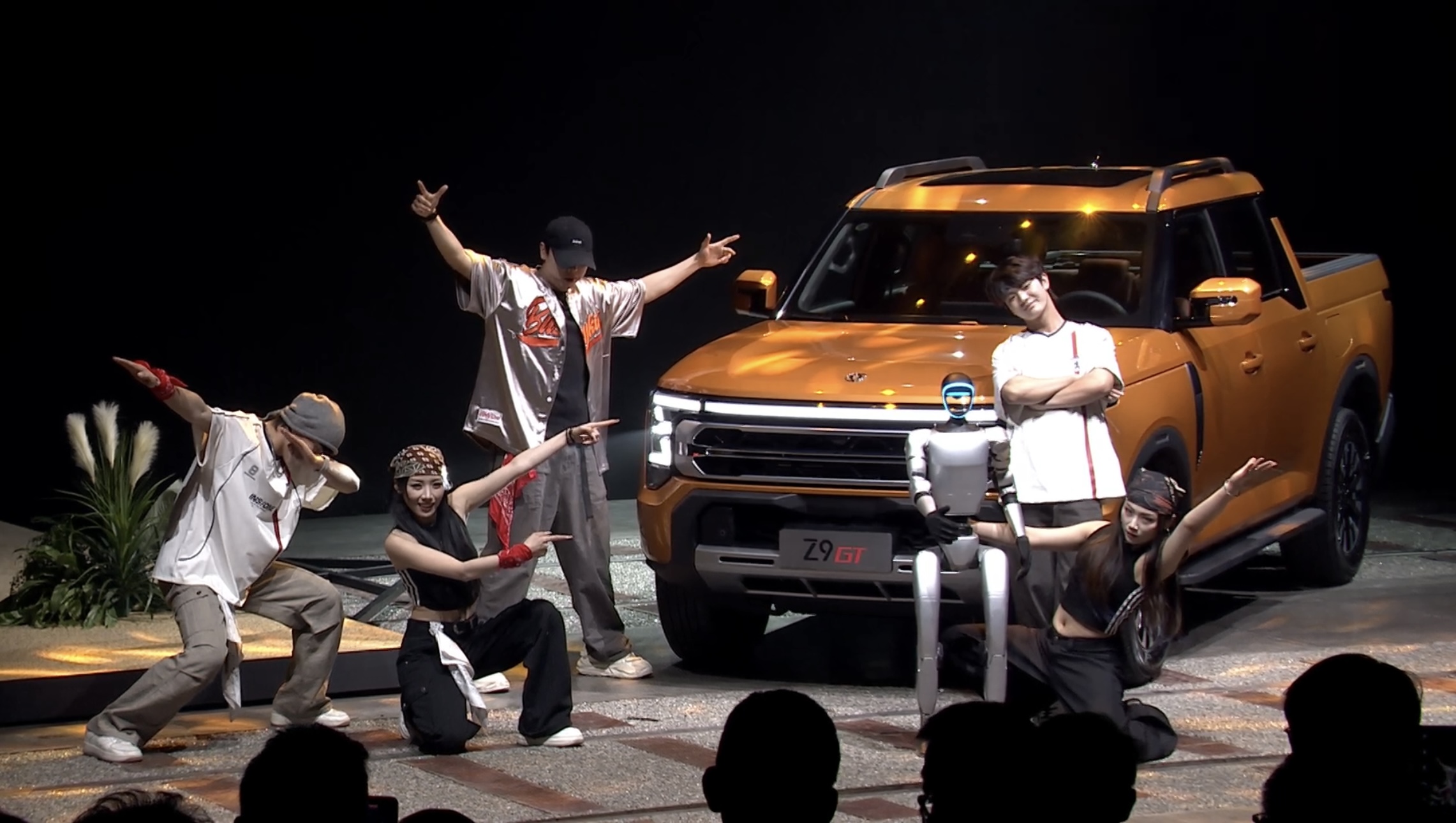 郑州日产Z9开启预售 黑科技的加持如何颠覆传统皮卡定义？