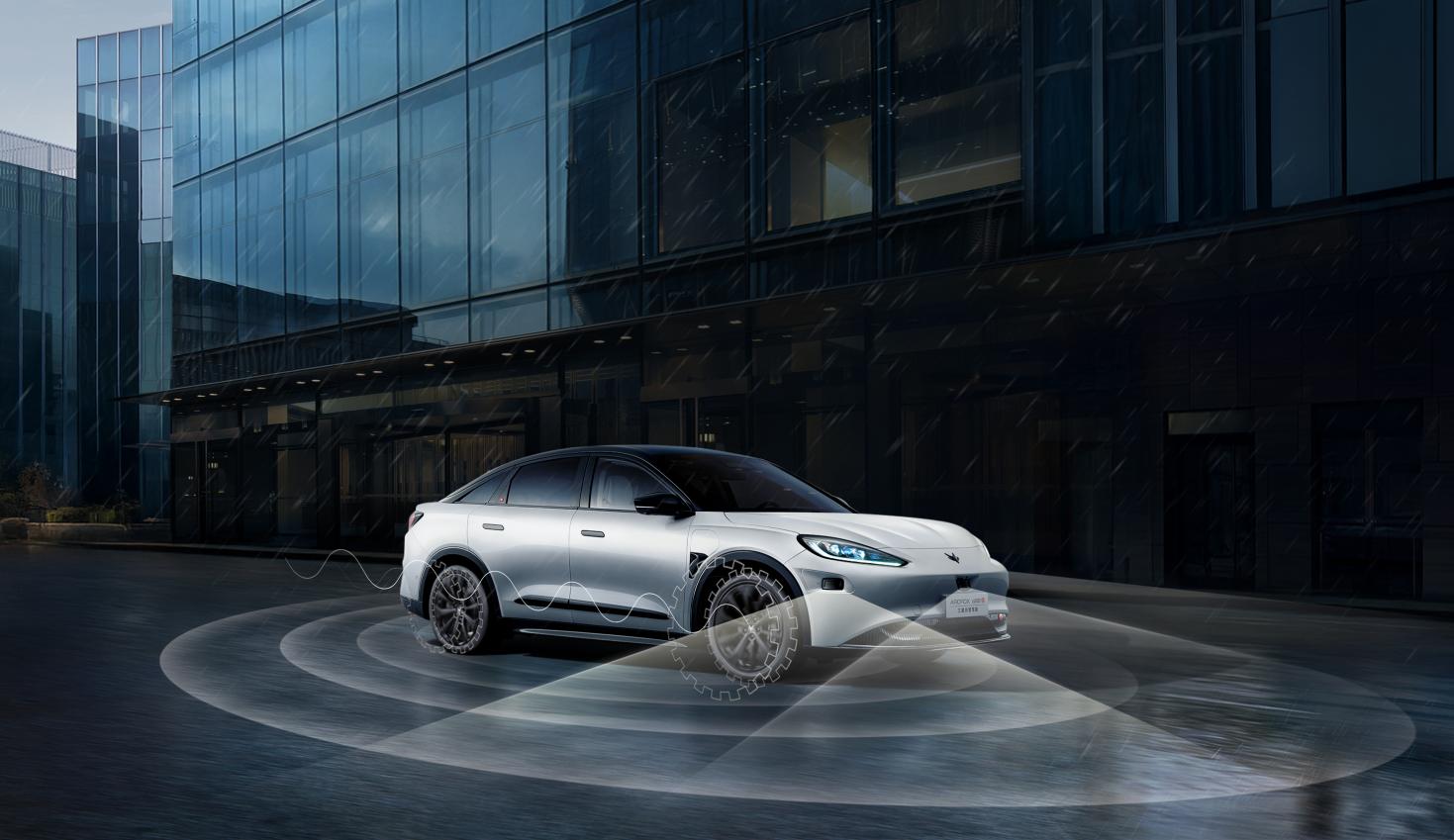 20万不到买3激光雷达？还是华为乾崑智驾ADS3.3！极狐阿尔法新6系上市插图2