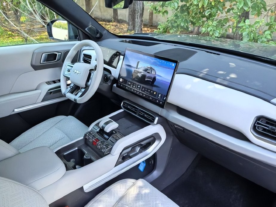 方程豹钛3和奇瑞iCAR 03两者谁的性价比更高