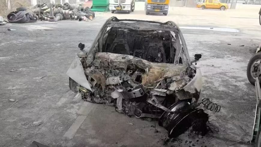 详解小米SU7高速碰撞爆燃，三大问题理性分析插图9