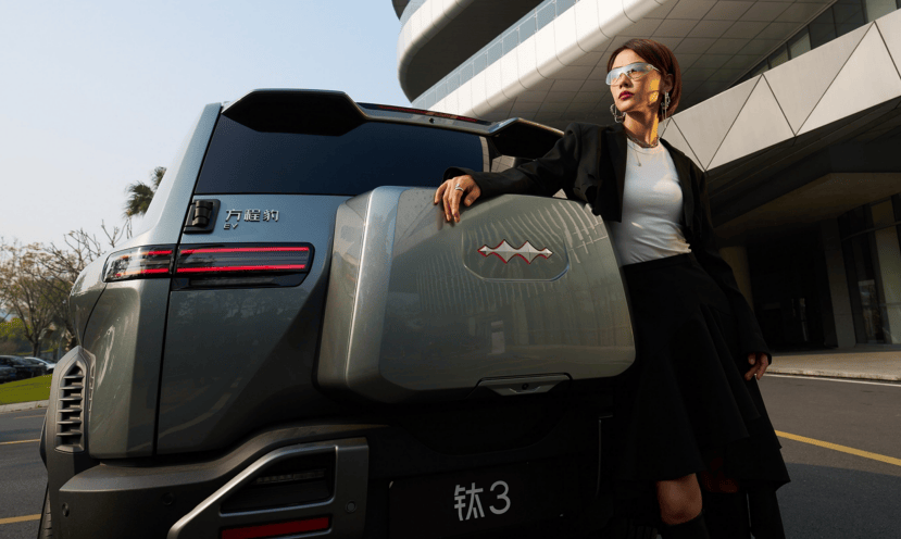 ‌杀疯了，方程豹钛3预售13.98万起