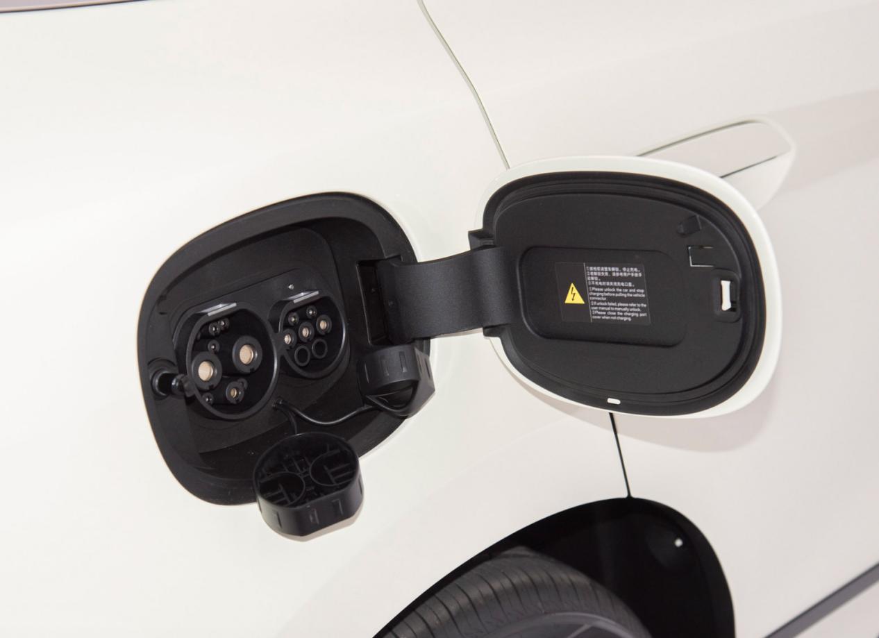 既要后驱激情，又要钱包友好？比亚迪秦L EV：这次，全都要！插图11