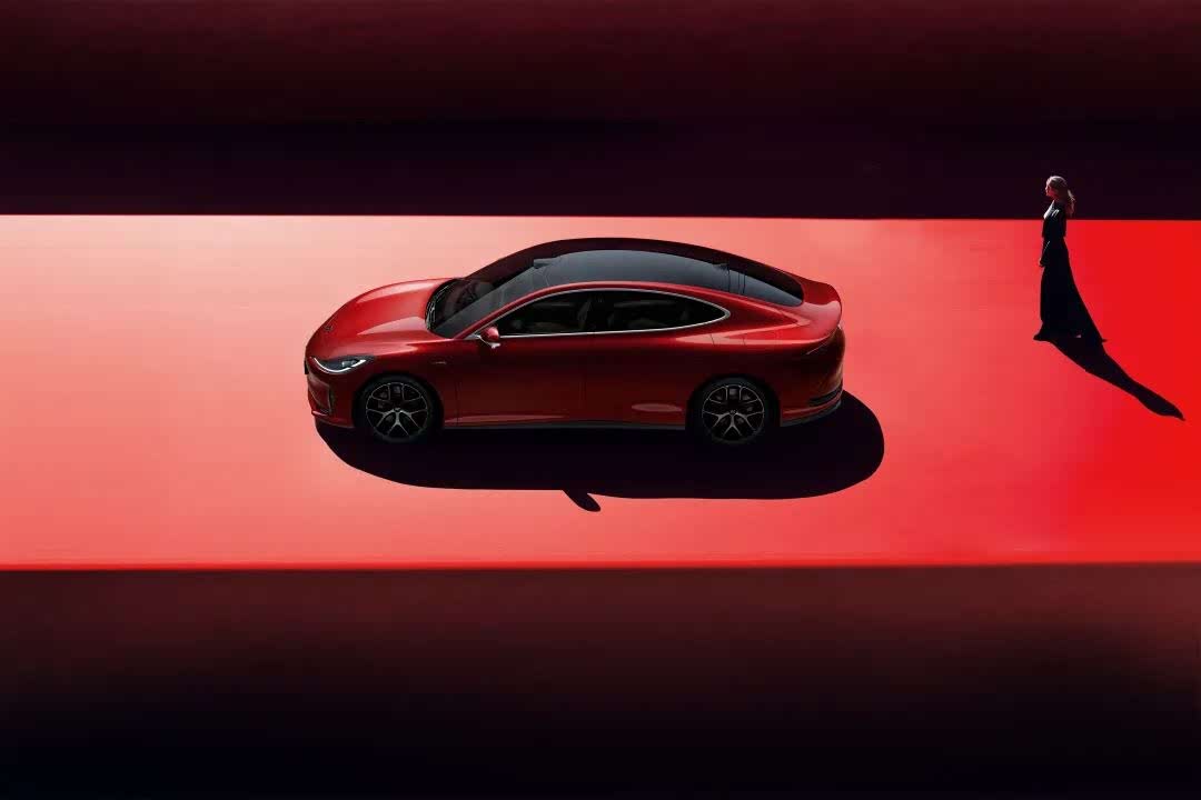 新款智己 L6 官图亮相！提供全新配色，计划 4 月份发布插图2