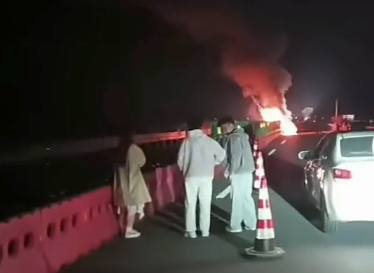 SU7爆燃致3人死亡：小米汽车遭遇最严峻的信任危机