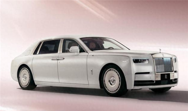 全球唯一!劳斯莱斯幻影定制版亮相:25万针绣出”樱花雨”插图 全球唯一!劳斯莱斯幻影定制版亮相:25万针绣出”樱花雨”插图