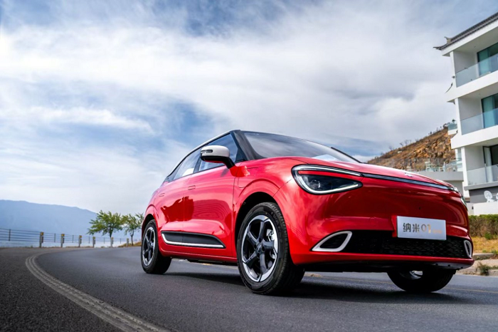 春日竞速 健康同行 东风纳米成为海淀马拉松系列赛唯一指定用车