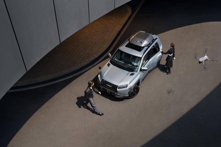 ‌杀疯了，方程豹钛3预售13.98万起