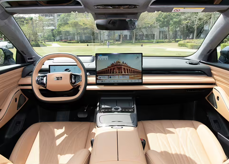 吉利银河星耀8将开启预售 定位中大型轿车/5月上市