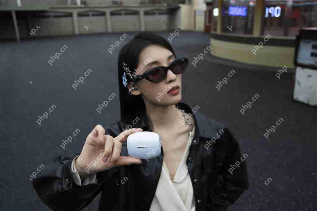 OPPO Enco Clip 珠光海图赏：轻盈科技美学入耳 