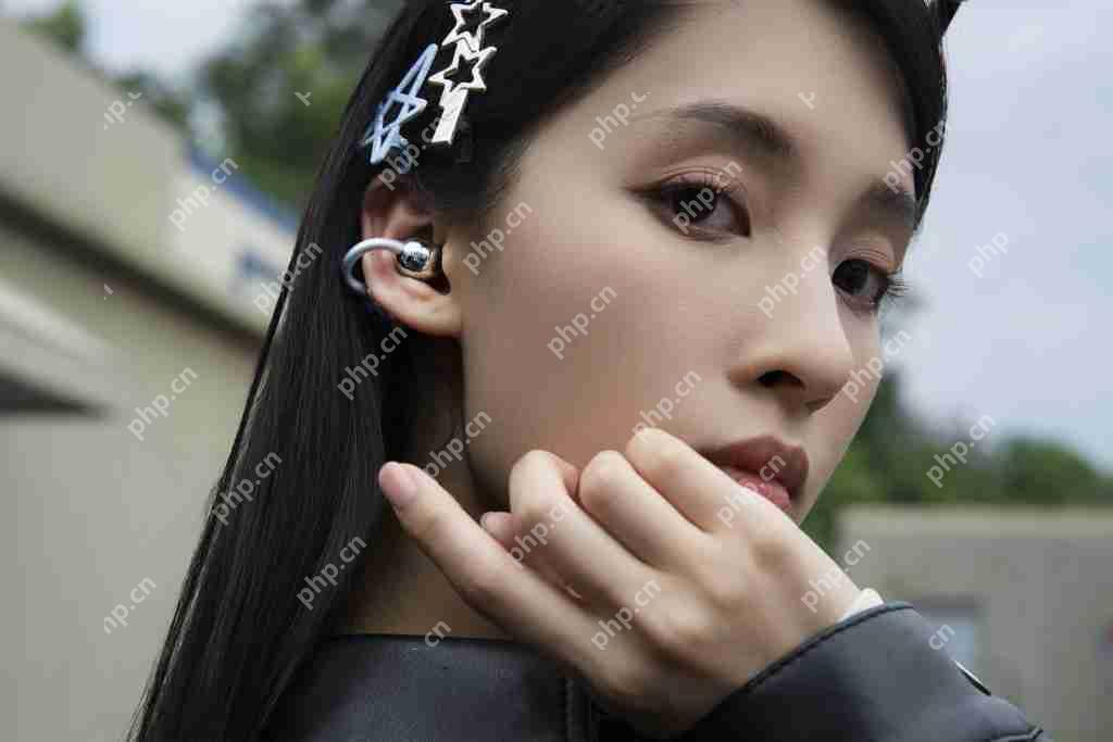 OPPO Enco Clip 珠光海图赏：轻盈科技美学入耳 