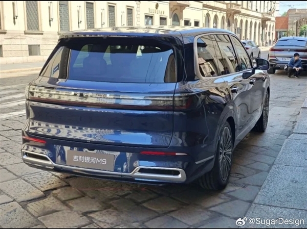 吉利家的“理想L9” 全新银河M9高清照曝光:卖20万或成爆款插图4 吉利家的“理想L9” 全新银河M9高清照曝光:卖20万或成爆款
