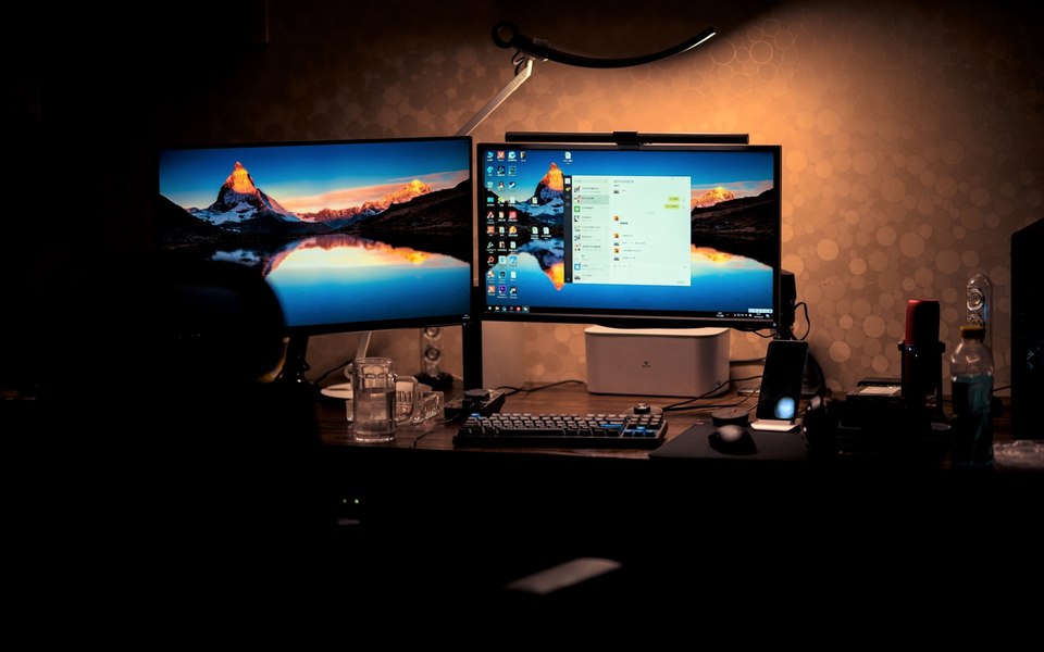 好心情从桌面开始 快来嗮嗮你的电脑桌面吧