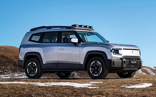 “员工购车可离职2月 野完之后再召回”引热议：深蓝CEO回应