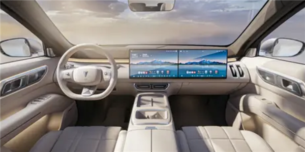 深蓝S09取消仪表盘引争议!官方:43寸HUD更震撼 支持选装硬件插图1 深蓝S09取消仪表盘引争议!官方:43寸HUD更震撼 支持选装硬件