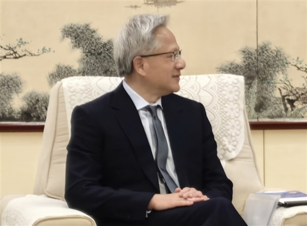 绕过美国禁令！NVIDIA来中国30年重要决定：中国特供AI芯片新品最快六月见