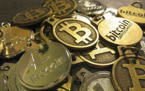 山寨币交易策略：短线炒作 vs 长线投资？