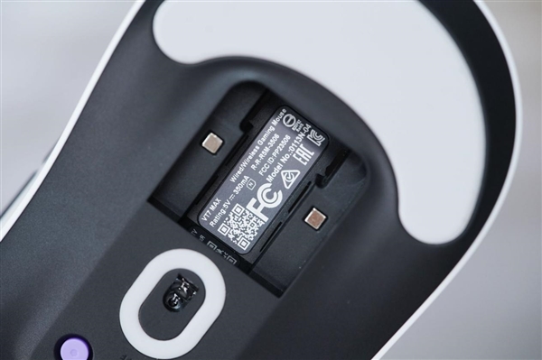 全球首搭NORDIC 54芯片！雷柏VT7二代系列鼠标图赏