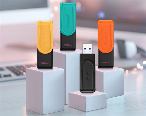 可炫可转防丢帽 金士顿DTXS闪存盘致敬经典