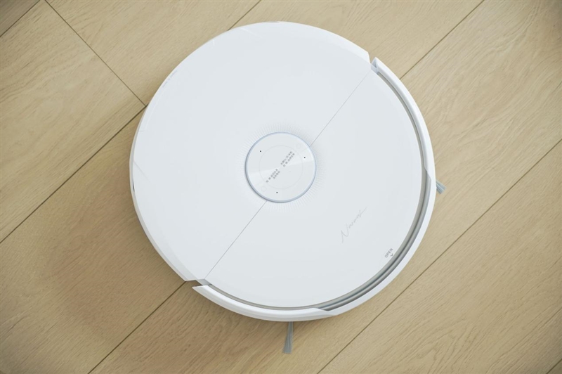 这是一台行走的洗地机！云鲸逍遥002 AI活水履带洗地机器人体验评测