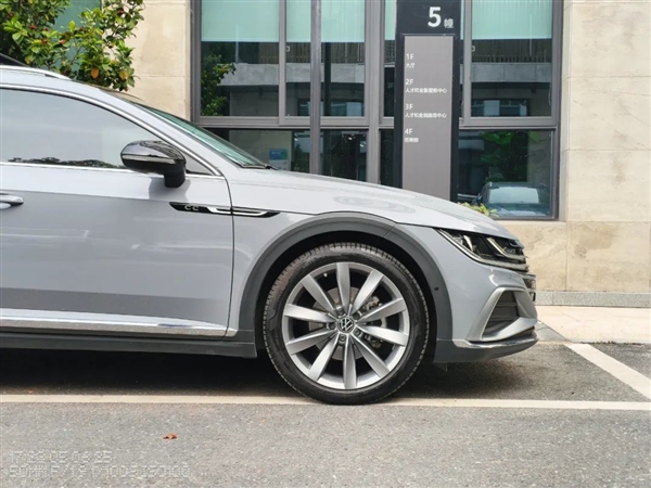 300块的洋品牌耳机 听着居然还不错