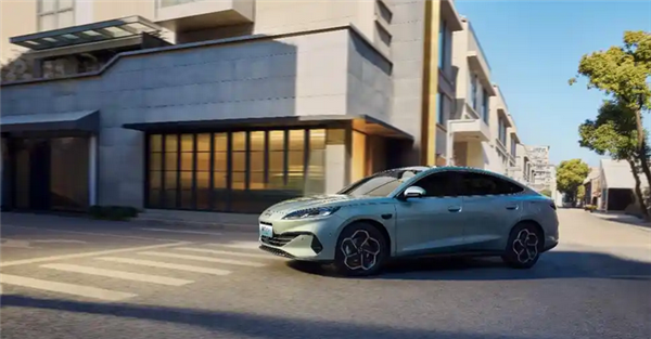 比亚迪打响新一轮价格战!海洋网部分车型限时一口价5.58万起插图1 比亚迪打响新一轮价格战!海洋网部分车型限时一口价5.58万起