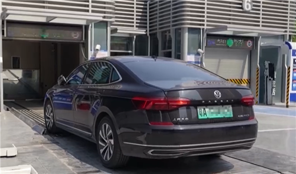 全球直径最大深坑车库将投用：深入地下50.5米、共304个车位