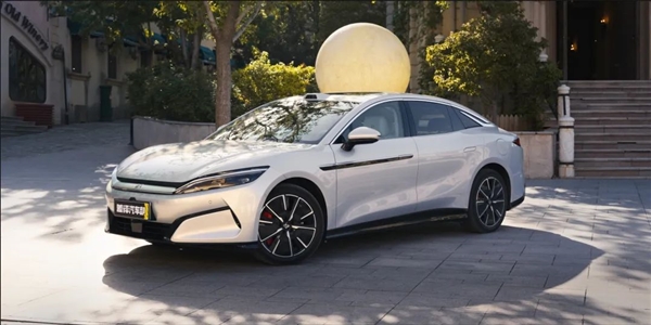 开完比亚迪汉L 我觉得它基本告别网约车了