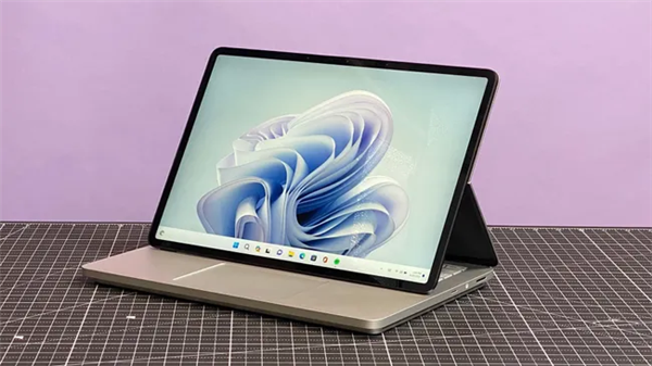曝微软砍掉Surface Laptop Studio产品线！没有下一代了