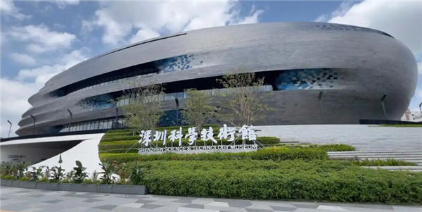 光峰科技助力深圳科技馆新馆：激光点亮”科技飞船”